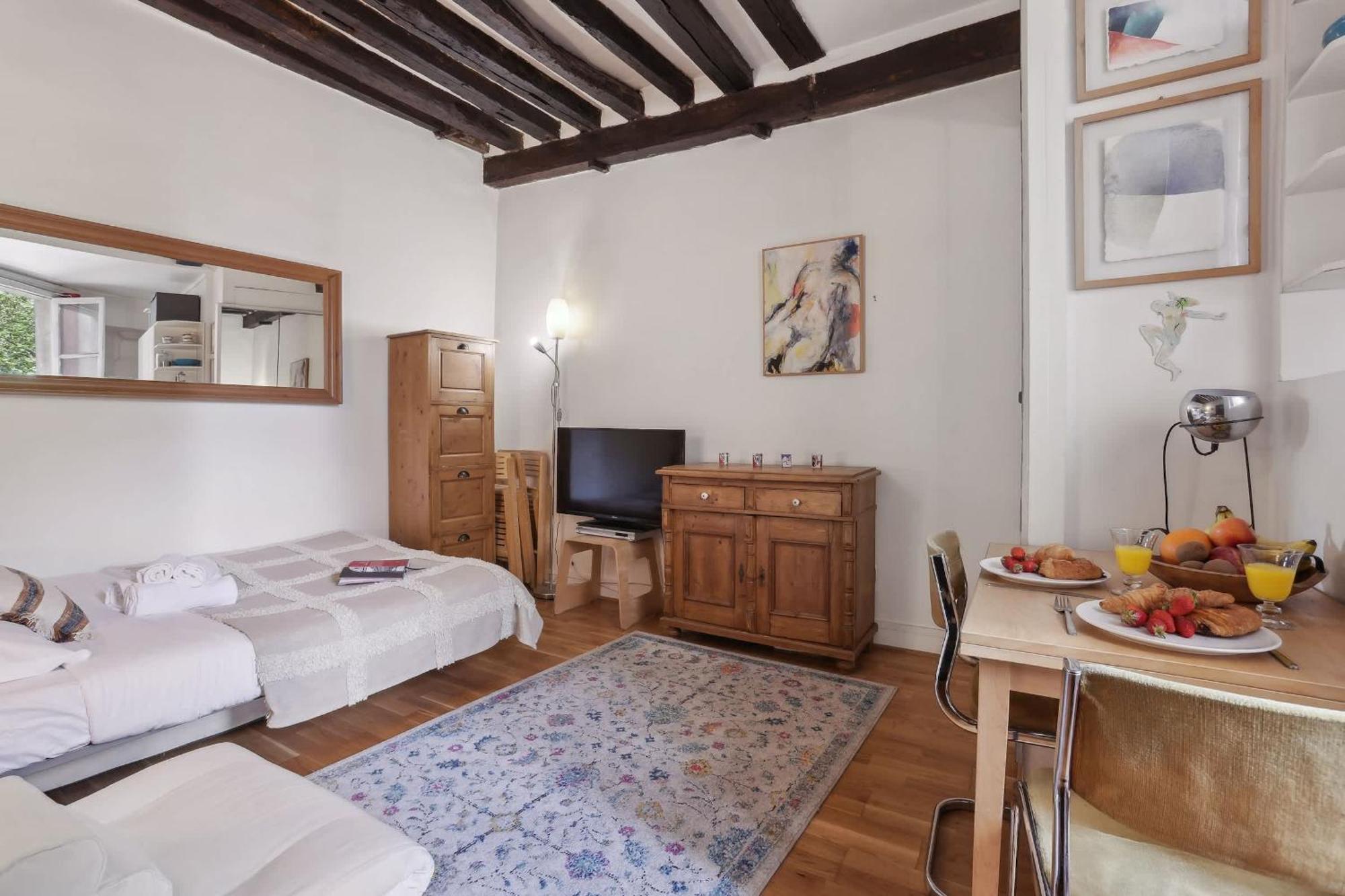 Appartement Bnbnova - La Seine & Rivoli Parijs